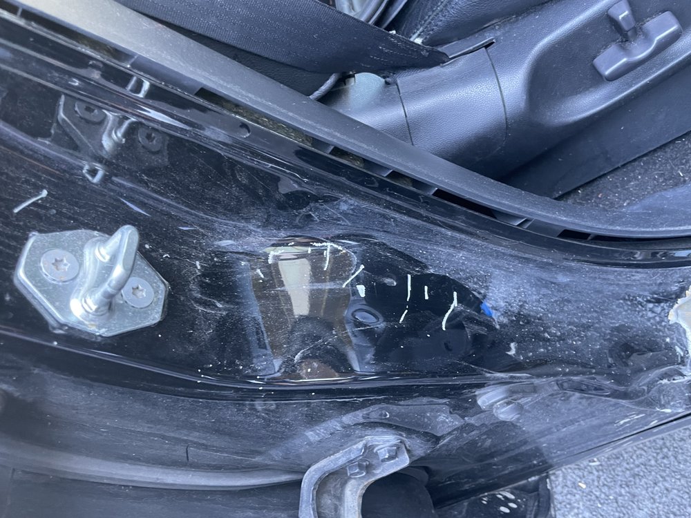 Mechas Auto Body, LLC