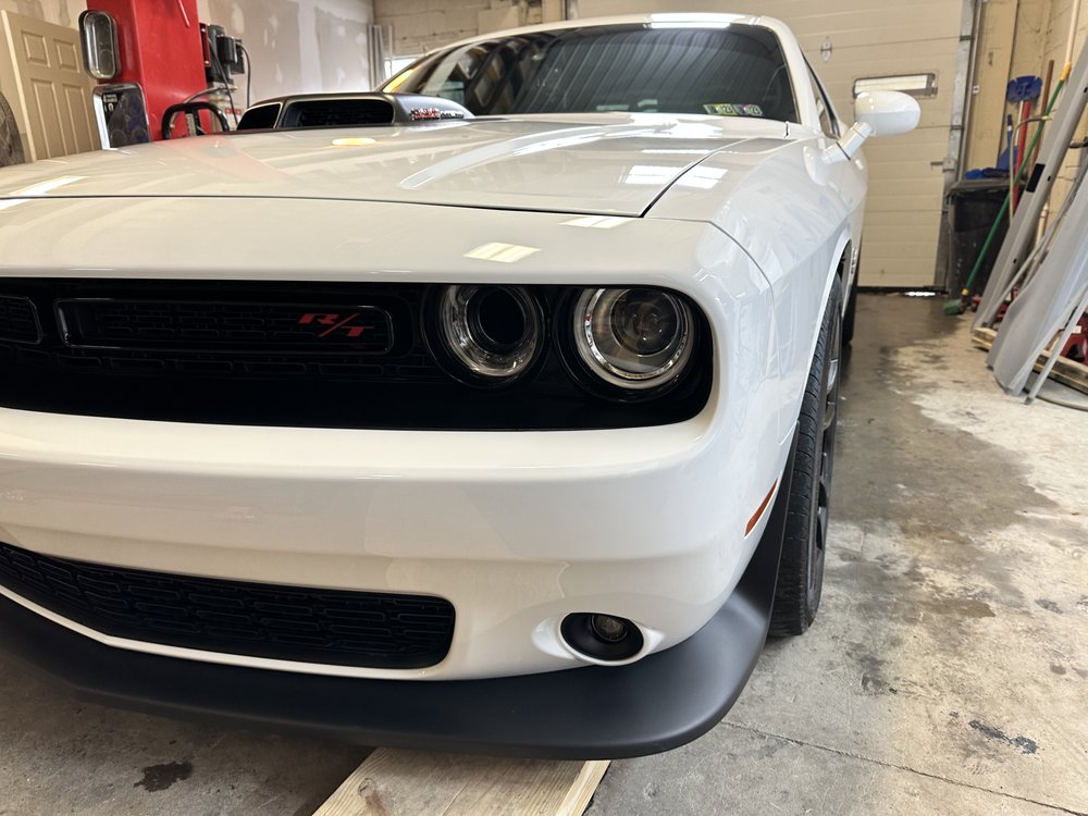 Mechas Auto Body, LLC