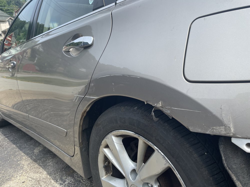 Mechas Auto Body, LLC